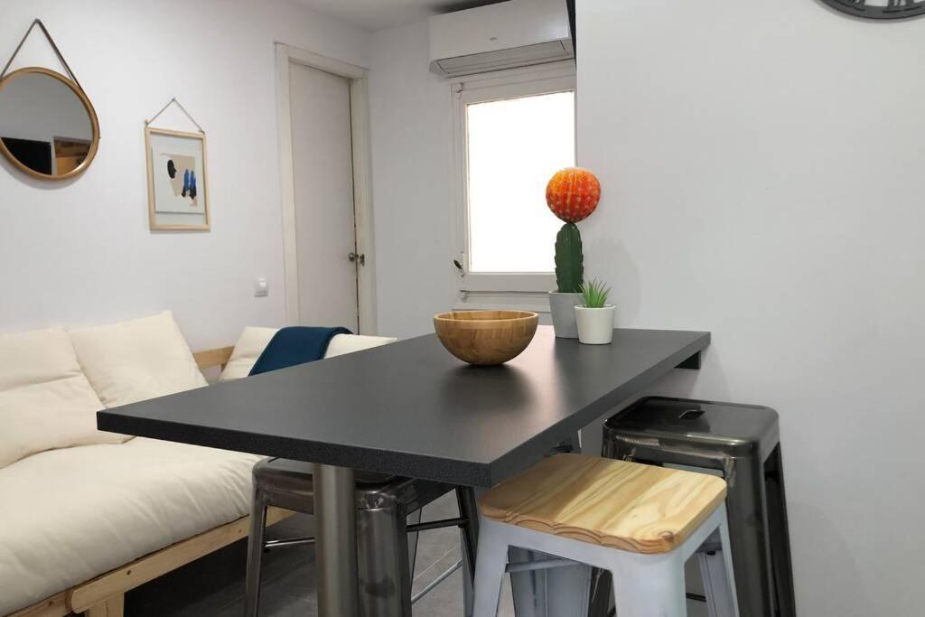 M4 Cool Terrace. 1 Min To Metro. 15 Min To Center Apartment Esplugues de Llobregat Exterior photo