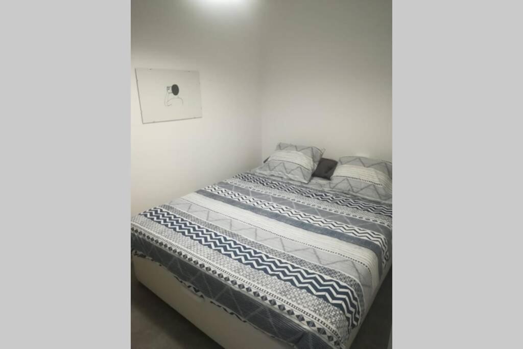 M4 Cool Terrace. 1 Min To Metro. 15 Min To Center Apartment Esplugues de Llobregat Exterior photo